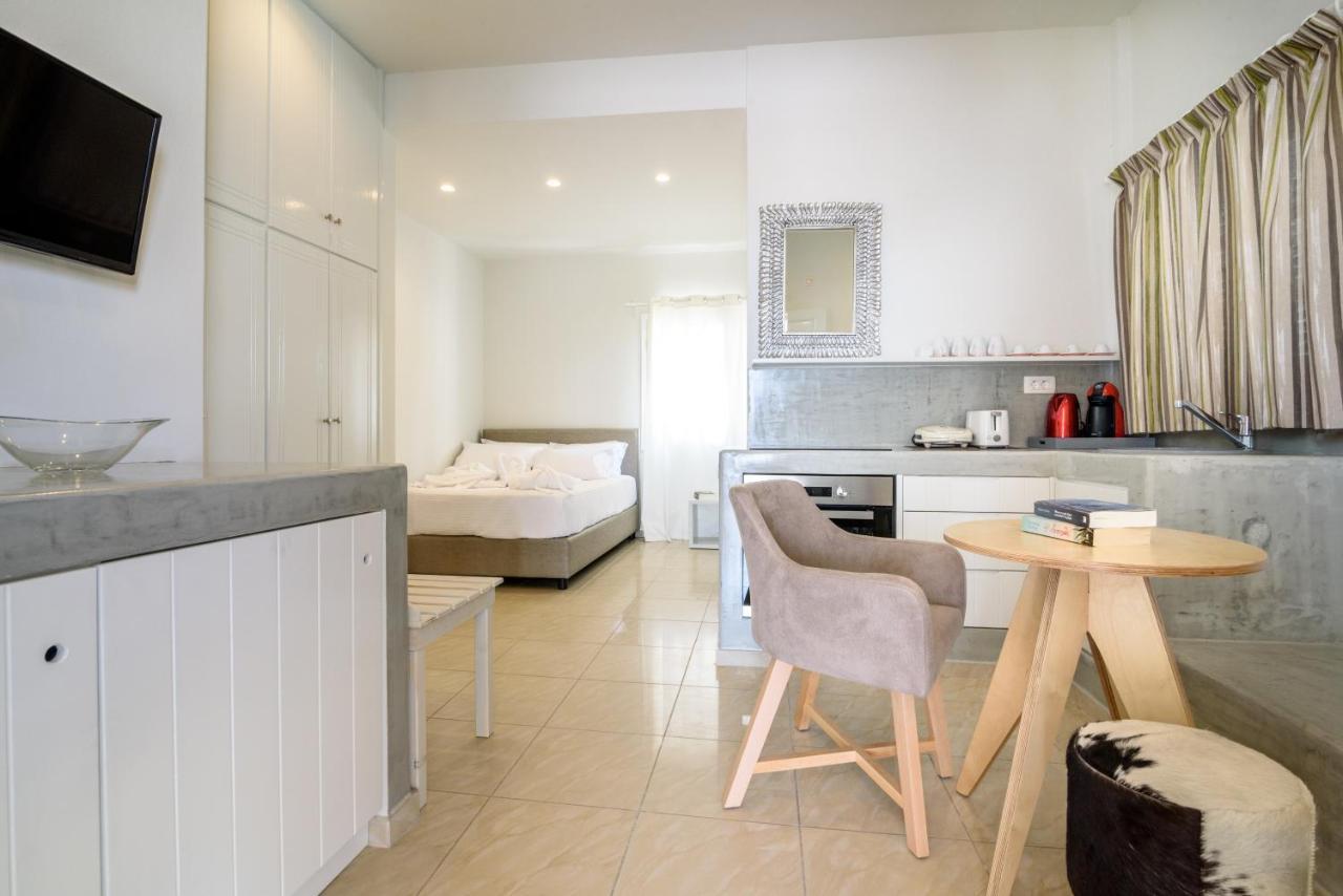 De_Naxia Suites Perissa  Esterno foto
