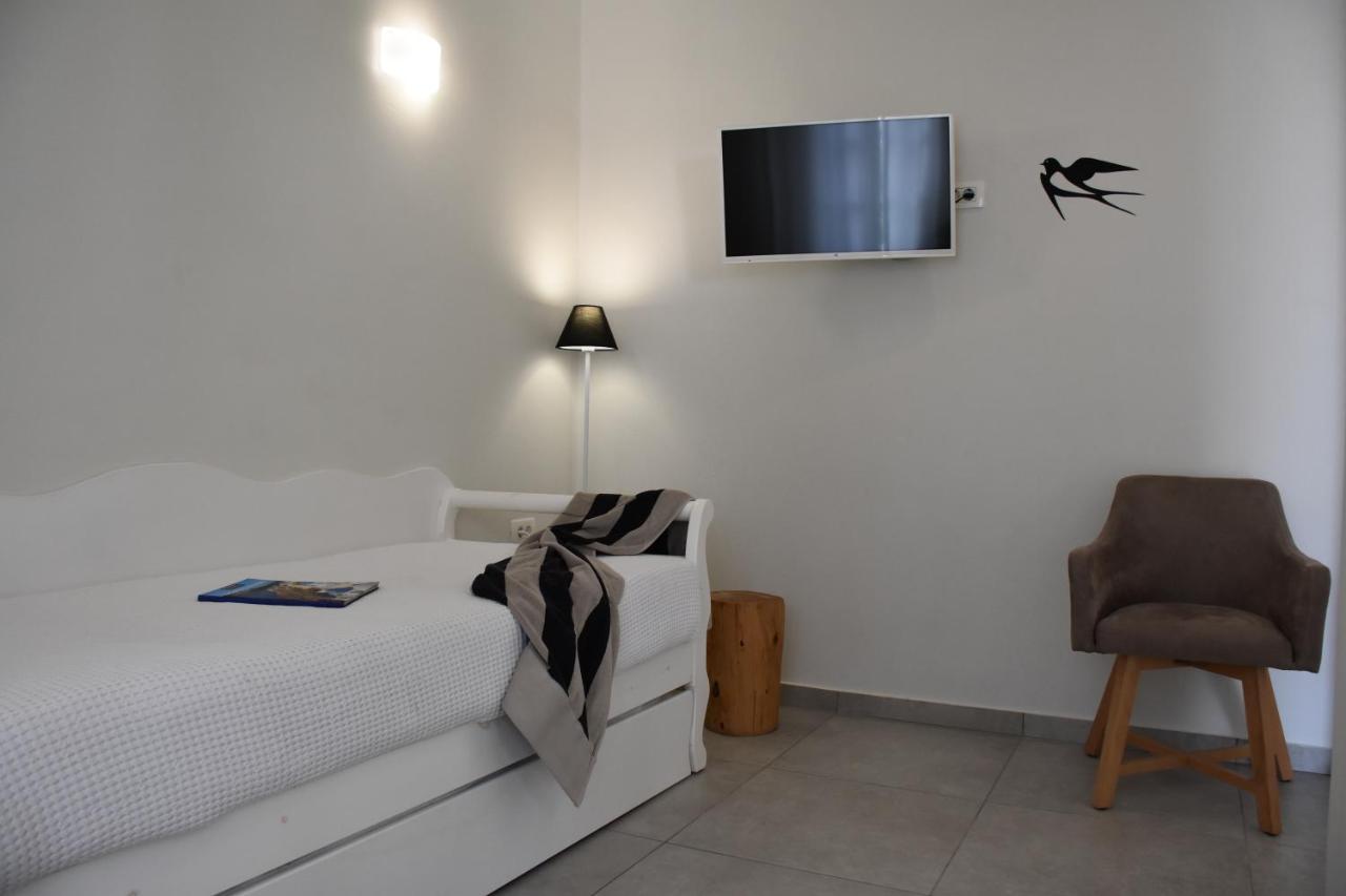 De_Naxia Suites Perissa  Esterno foto