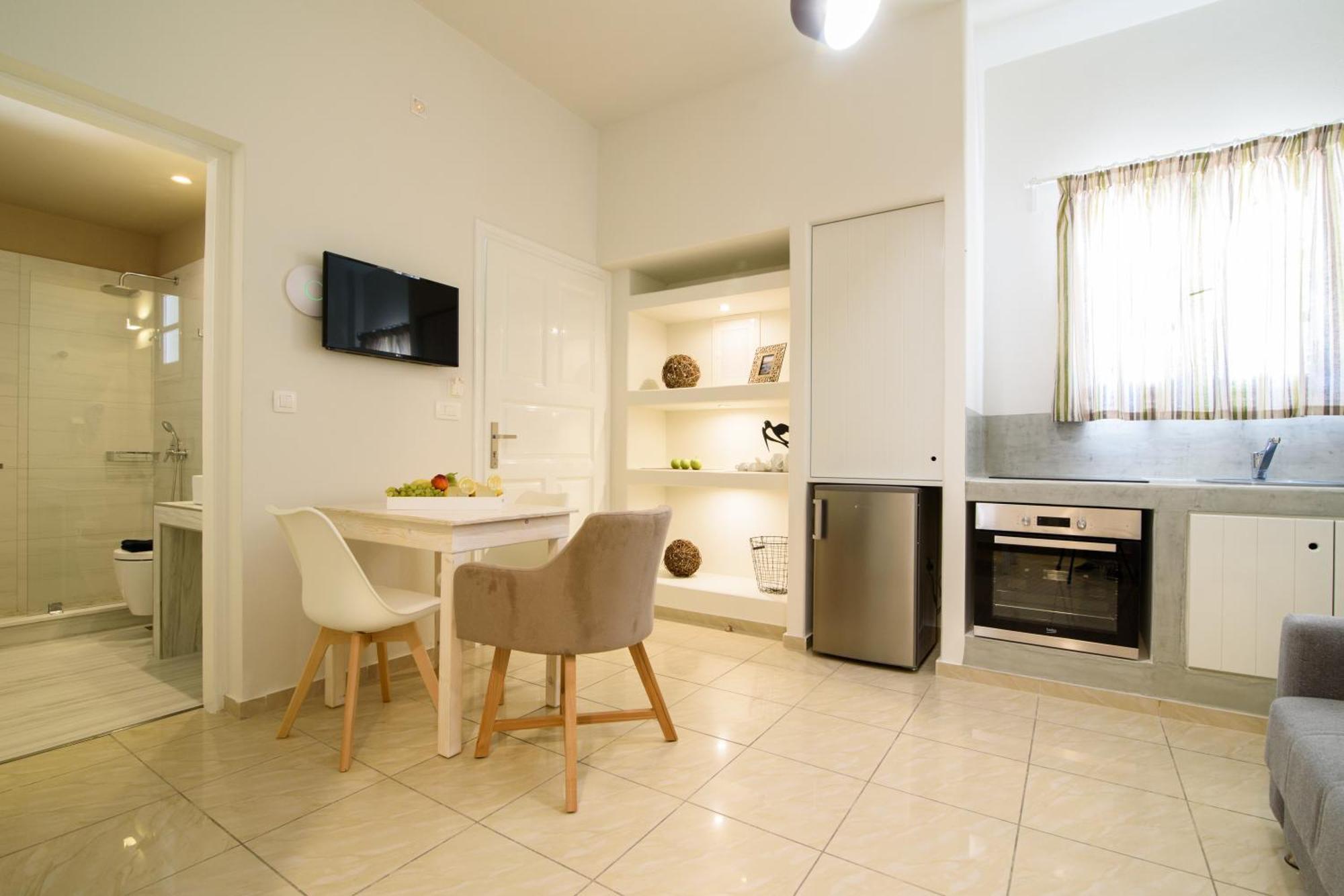 De_Naxia Suites Perissa  Camera foto