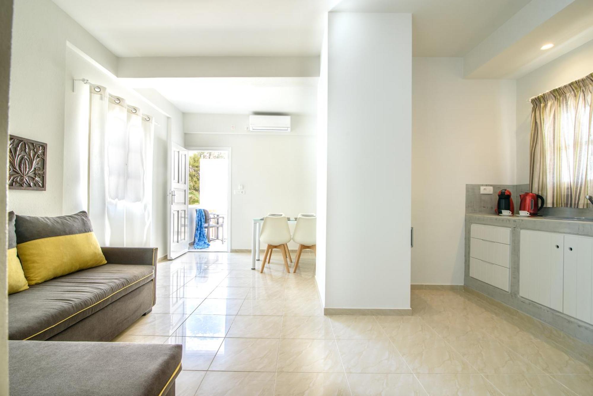 De_Naxia Suites Perissa  Camera foto