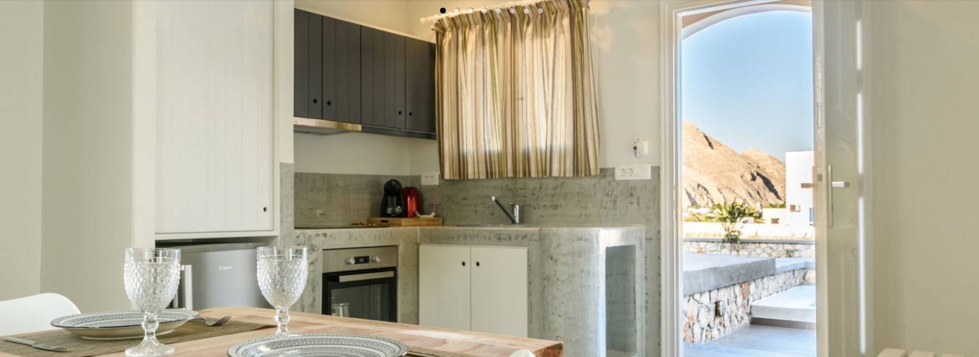De_Naxia Suites Perissa  Esterno foto